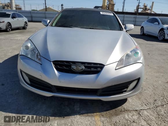 ✅ 2010 Hyundai Genesis Coupe Grand Touring • VIN: KMHHU6KH6AU027402 • Lot: 85496425. Listed on Copart with 179,222 mi. Free auction sales archive from the USA and detailed vehicle history report at DreamBid. Image 5.