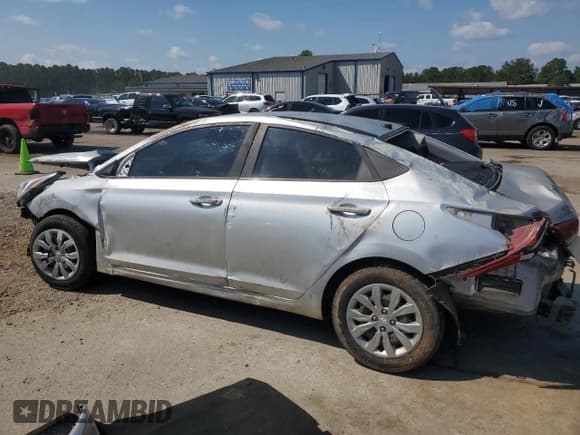 ✅ 2018 Hyundai Accent SE • VIN: 3KPC24A31JE012741 • Лот: 71312345. Опубликован ранее на Copart с пробегом 138 750 миль. Бесплатный доступ к архиву аукционных продаж из США и подробный отчёт об истории автомобиля на DreamBid. Изображение 2.