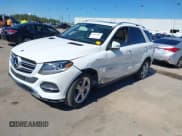 ✅ 2016 Mercedes-Benz GLE 350 • VIN: 4JGDA5HB3GA777029 • Лот: 43544987. Опубликован ранее на IAAI с пробегом 99 129 миль. Бесплатный доступ к архиву аукционных продаж из США и подробный отчёт об истории автомобиля на DreamBid. Изображение 2.