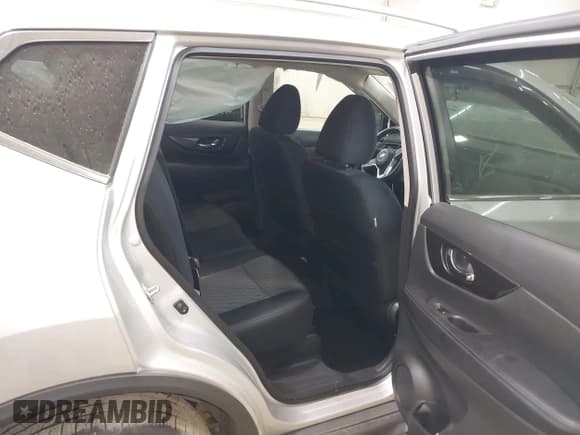 ✅ 2018 Nissan Rogue S • VIN: 5N1AT2MV8JC845347 • Лот: 43362242. Опубликован ранее на IAAI с пробегом 50 458 миль. Бесплатный доступ к архиву аукционных продаж из США и подробный отчёт об истории автомобиля на DreamBid. Изображение 8.