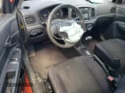 ✅ 2010 Hyundai Accent GS • VIN: KMHCM3AC0AU157643 • Лот: 68151095. Опубликован ранее на Copart с пробегом 198 898 миль. Бесплатный доступ к архиву аукционных продаж из США и подробный отчёт об истории автомобиля на DreamBid. Изображение 8.