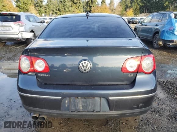 ✅ 2006 Volkswagen Passat 3.6L V6 • VIN: WVWCU73C36P089112 • Lot: 91281055. Listed on Copart with 139,818 mi. Free auction sales archive from the USA and detailed vehicle history report at DreamBid. Image 6.