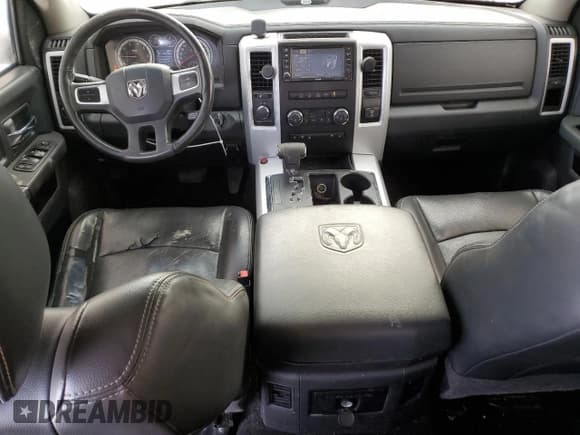 ✅ 2009 Dodge 1500 SLT • VIN: 1D3HV13T19S751651 • Lot: 87708945. Wystawiony na Copart z przebiegiem 201 887 mil. Bezpłatny archiwum sprzedaży aukcyjnych z USA i szczegółowy raport historii pojazdu na DreamBid. Zdjęcie 8.