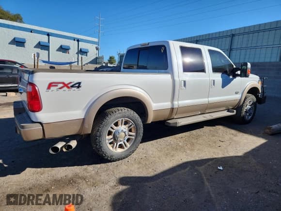 ✅ 2013 Ford F-250 Lariat • VIN: 1FT7W2BT4DEA75390 • Lot: 82786565. Listed on Copart with 138,921 mi. Free auction sales archive from the USA and detailed vehicle history report at DreamBid. Image 3.