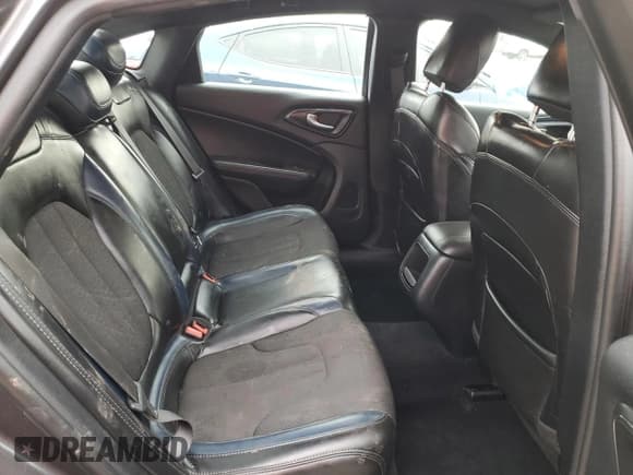 ✅ 2016 Chrysler 200 S • VIN: 1C3CCCDG2GN194027 • Lot: 49402845. Listed on Copart with 94,359 mi. Free auction sales archive from the USA and detailed vehicle history report at DreamBid. Image 10.