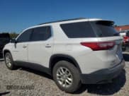 ✅ 2020 Chevrolet Traverse LT Cloth • VIN: 1GNERGKW1LJ186112 • Lot: 71002834. Wystawiony na Copart z przebiegiem 124 873 mil. Bezpłatny archiwum sprzedaży aukcyjnych z USA i szczegółowy raport historii pojazdu na DreamBid. Zdjęcie 2.