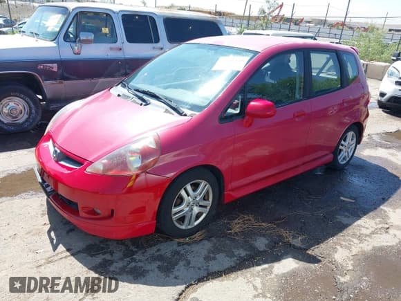 ✅ 2007 Honda Fit Sport • VIN: JHMGD37627S042097 • Lot: 42461445. Listed on IAAI with 197,625 mi. Free auction sales archive from the USA and detailed vehicle history report at DreamBid. Image 2.