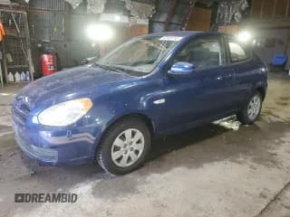 ✅ 2010 Hyundai Accent GS • VIN: KMHCM3AC5AU185356 • Лот: 42492755. Опубликован ранее на Copart с пробегом 39 720 миль. Бесплатный доступ к архиву аукционных продаж из США и подробный отчёт об истории автомобиля на DreamBid. Изображение 1.