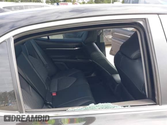 2021 Toyota Camry Hybrid SE с VIN 4T1G31AK4MU560903, выставлен на аукционе IAAI как лот 42194079 с пробегом 100 958 миль миль и . История ставок и продаж доступна на DreamBid. Изображение 6.