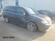✅ 2019 Dodge Grand Caravan Crew • VIN: 2C4RDGDG9KR599159 • Lot: 68274145. Wystawiony na Copart z przebiegiem 96 462 mil. Bezpłatny archiwum sprzedaży aukcyjnych z USA i szczegółowy raport historii pojazdu na DreamBid. Zdjęcie 4.