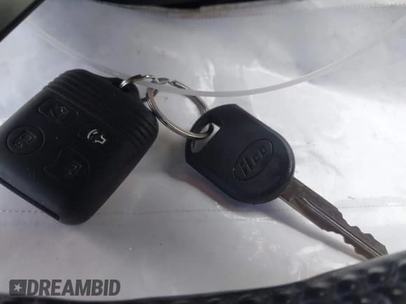 ✅ 2007 Ford Mustang Deluxe • VIN: 1ZVFT84N875329917 • Lot: 41760205. Listed on IAAI with 171,005 mi. Free auction sales archive from the USA and detailed vehicle history report at DreamBid. Image 11.