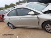 ✅ 2020 Hyundai Accent SE • VIN: 3KPC24A68LE099132 • Lot: 41923649. Wystawiony na IAAI z przebiegiem 100 098 mil. Bezpłatny archiwum sprzedaży aukcyjnych z USA i szczegółowy raport historii pojazdu na DreamBid. Zdjęcie 14.