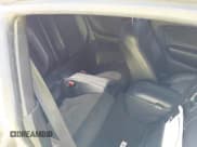 ✅ 2019 Ford Mustang GT Premium • VIN: 1FA6P8CF2K5187919 • Lot: 43166833. Wystawiony na IAAI z przebiegiem 90 298 mil. Bezpłatny archiwum sprzedaży aukcyjnych z USA i szczegółowy raport historii pojazdu na DreamBid. Zdjęcie 8.