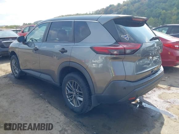 ✅ 2021 Nissan Rogue S • VIN: 5N1AT3AB7MC835400 • Lot: 43266721. Wystawiony na IAAI z przebiegiem 50 207 mil. Bezpłatny archiwum sprzedaży aukcyjnych z USA i szczegółowy raport historii pojazdu na DreamBid. Zdjęcie 3.