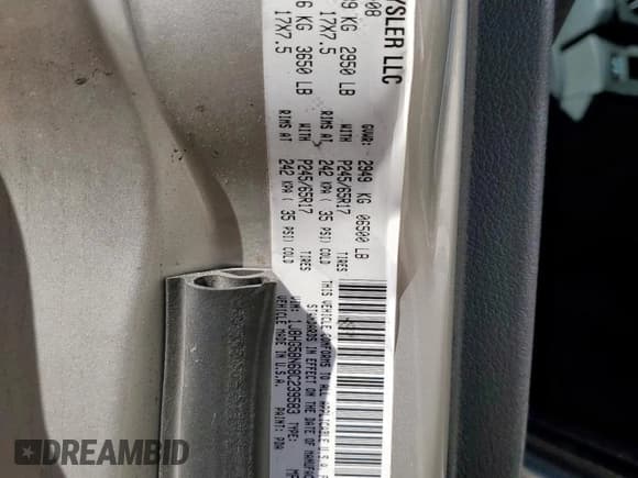 ✅ 2008 Jeep Commander Limited • VIN: 1J8HG58N68C239583 • Лот: 91465295. Опубликован ранее на Copart с пробегом 214 510 миль. Бесплатный доступ к архиву аукционных продаж из США и подробный отчёт об истории автомобиля на DreamBid. Изображение 13.