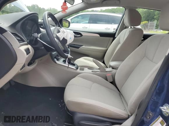 ✅ 2017 Nissan Sentra S • VIN: 3N1AB7AP4HY315732 • Lot: 58944965. Listed on Copart with 56,550 mi. Free auction sales archive from the USA and detailed vehicle history report at DreamBid. Image 7.
