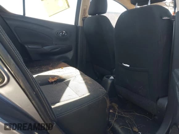 ✅ 2018 Nissan Versa SV • VIN: 3N1CN7AP1JL858958 • Lot: 43698876. Listed on IAAI with 119,827 mi. Free auction sales archive from the USA and detailed vehicle history report at DreamBid. Image 8.