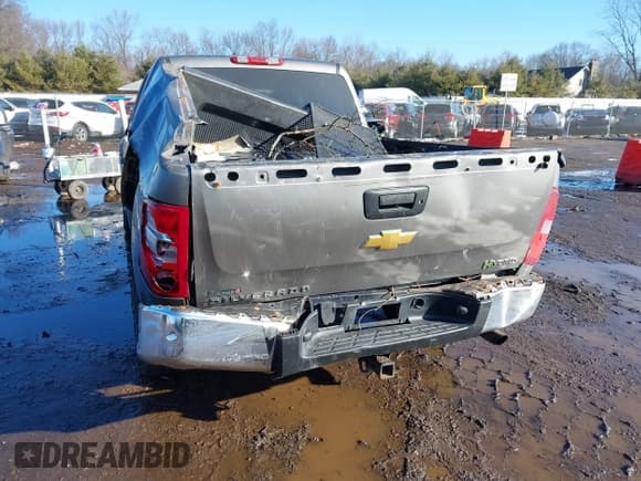 ✅ 2013 Chevrolet Silverado 1500 1HY • VIN: 3GCUKUEJ2DG269624 • Lot: 41655015. Listed on IAAI with 141,564 mi. Free auction sales archive from the USA and detailed vehicle history report at DreamBid. Image 6.