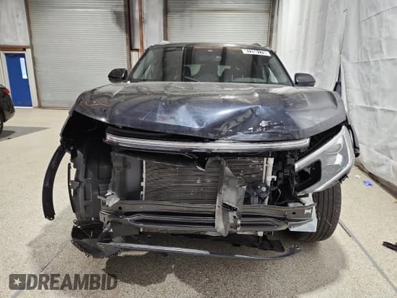 ✅ 2025 Volkswagen Atlas SE • VIN: 1V2HE2CA0SC205077 • Лот: 87250175. Опубликован ранее на Copart с пробегом 30 027 миль. Бесплатный доступ к архиву аукционных продаж из США и подробный отчёт об истории автомобиля на DreamBid. Изображение 5.