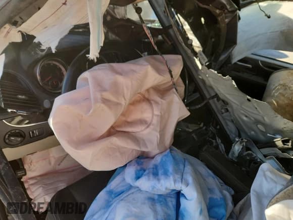 ✅ 2020 Dodge Grand Caravan SXT • VIN: 2C4RDGCG0LR169233 • Лот: 87227695. Опубликован ранее на Copart с пробегом Не указан. Бесплатный доступ к архиву аукционных продаж из США и подробный отчёт об истории автомобиля на DreamBid. Изображение 8.