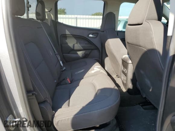 ✅ 2018 Chevrolet Colorado 2WD LT • VIN: 1GCGSCEN9J1118333 • Lot: 84262975. Listed on Copart with 30,876 mi. Free auction sales archive from the USA and detailed vehicle history report at DreamBid. Image 10.