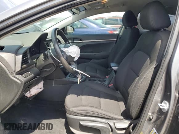 ✅ 2019 Hyundai Elantra SE • VIN: 5NPD74LF1KH485730 • Lot: 65441685. Listed on Copart with 67,296 mi. Free auction sales archive from the USA and detailed vehicle history report at DreamBid. Image 7.