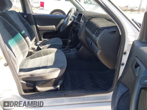 ✅ 1997 Volkswagen Jetta • VIN: 3VWSA81H9VM042239 • Lot: 42574397. Listed on IAAI with 234,195 mi. Free auction sales archive from the USA and detailed vehicle history report at DreamBid. Image 5.