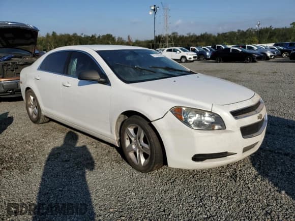 ✅ 2011 Chevrolet Malibu 1LS • VIN: 1G1ZB5E13BF328442 • Lot: 76196294. Listed on Copart with Not provided. Free auction sales archive from the USA and detailed vehicle history report at DreamBid. Image 4.