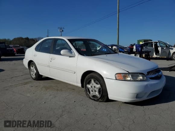 ✅ 2000 Nissan Altima XE • VIN: 1N4DL01D3YC107778 • Lot: 77478584. Wystawiony na Copart z przebiegiem 201 711 mil. Bezpłatny archiwum sprzedaży aukcyjnych z USA i szczegółowy raport historii pojazdu na DreamBid. Zdjęcie 4.