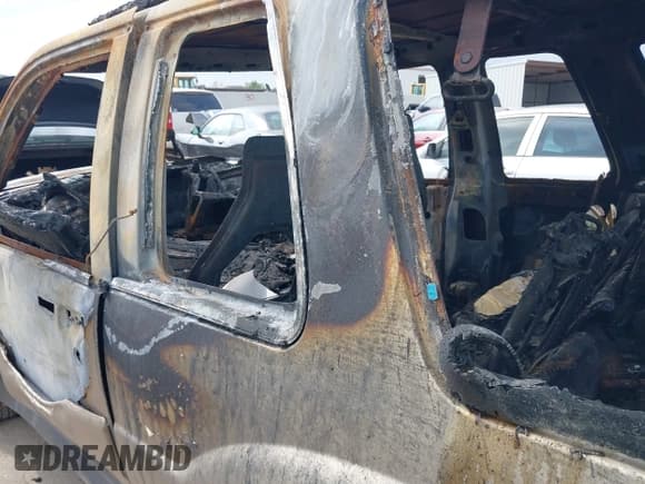 ✅ 2002 Ford Explorer Sport Value • VIN: 1FMYU60E02UB37971 • Лот: 41936153. Опубликован ранее на IAAI с пробегом Не указан. Бесплатный доступ к архиву аукционных продаж из США и подробный отчёт об истории автомобиля на DreamBid. Изображение 6.