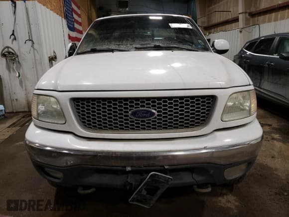 ✅ 1999 Ford F-150 XL • VIN: 1FTRX18LXXKA69025 • Lot: 57625035. Wystawiony na Copart z przebiegiem Nie podano. Bezpłatny archiwum sprzedaży aukcyjnych z USA i szczegółowy raport historii pojazdu na DreamBid. Zdjęcie 5.