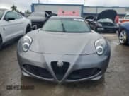 ✅ 2017 Alfa Romeo 4C • VIN: ZARBAAA46HM245019 • Lot: 74888124. Wystawiony na Copart z przebiegiem Nie podano. Bezpłatny archiwum sprzedaży aukcyjnych z USA i szczegółowy raport historii pojazdu na DreamBid. Zdjęcie 5.
