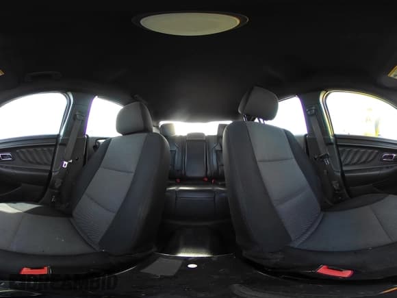 ✅ 2013 Ford Police Interceptor • VIN: 1FAHP2MT8DG191703 • Lot: 41742368. Wystawiony na IAAI z przebiegiem Nie podano. Bezpłatny archiwum sprzedaży aukcyjnych z USA i szczegółowy raport historii pojazdu na DreamBid. Zdjęcie 19.