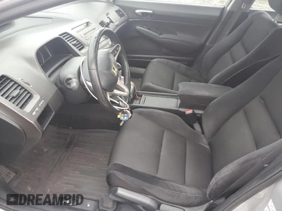 ✅ 2010 Honda Civic LX-S • VIN: 2HGFA1F62AH502757 • Lot: 92915555. Wystawiony na Copart z przebiegiem 245 862 mil. Bezpłatny archiwum sprzedaży aukcyjnych z USA i szczegółowy raport historii pojazdu na DreamBid. Zdjęcie 7.