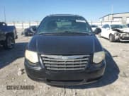✅ 2005 Chrysler Town & Country Touring • VIN: 2C4GP54LX5R145684 • Lot: 86595875. Listed on Copart with 97,596 mi. Free auction sales archive from the USA and detailed vehicle history report at DreamBid. Image 5.