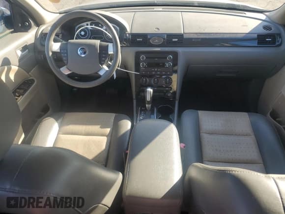 ✅ 2008 Mercury Sable • VIN: 1MEHM40W58G601862 • Lot: 85537145. Wystawiony na Copart z przebiegiem 50 136 mil. Bezpłatny archiwum sprzedaży aukcyjnych z USA i szczegółowy raport historii pojazdu na DreamBid. Zdjęcie 8.