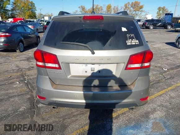 ✅ 2018 Dodge Journey GT • VIN: 3C4PDCEG5JT276351 • Lot: 43537101. Listed on IAAI with 107,623 mi. Free auction sales archive from the USA and detailed vehicle history report at DreamBid. Image 17.