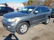 ✅ 2012 Jeep Grand Cherokee Laredo • VIN: 1C4RJFAG4CC174658 • Lot: 43522191. Wystawiony na IAAI z przebiegiem 180 037 mil. Bezpłatny archiwum sprzedaży aukcyjnych z USA i szczegółowy raport historii pojazdu na DreamBid. Zdjęcie 2.