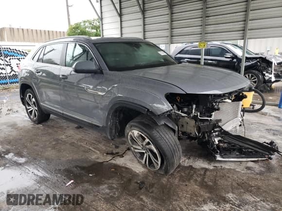 ✅ 2022 Volkswagen Atlas SEL • VIN: 1V2BC2CA9NC211489 • Lot: 75134144. Listed on Copart with 20,018 mi. Free auction sales archive from the USA and detailed vehicle history report at DreamBid. Image 4.