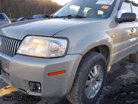 2006 Mercury Mariner Luxury с VIN 4M2YU571X6DJ08480, выставлен на аукционе IAAI как лот 41094486 с пробегом 138 138 миль миль и . История ставок и продаж доступна на DreamBid. Изображение 6.