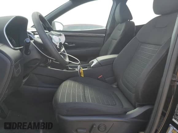 2024 Hyundai Santa Cruz SEL с VIN 5NTJB4DE0RH111158, выставлен на аукционе Copart как лот 82034294 с пробегом 4 361 миль миль и Списание • Salvage title. История ставок и продаж доступна на DreamBid. Изображение 7.