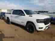 2021 Ram 1500 Big Horn z VIN 1C6SRFFM7MN734355, wystawiony jako Copart lot #62339104 z przebiegiem 100 214 mil mil oraz Czysty tytuł • Clean title. Historia ofert i sprzedaży dostępna na DreamBid. Obrazek 4.