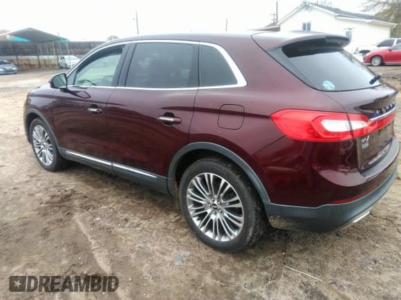 ✅ 2017 Lincoln MKX Reserve • VIN: 2LMPJ8LR3HBL26227 • Lot: 41921086. Listed on IAAI with 131,815 mi. Free auction sales archive from the USA and detailed vehicle history report at DreamBid. Image 3.