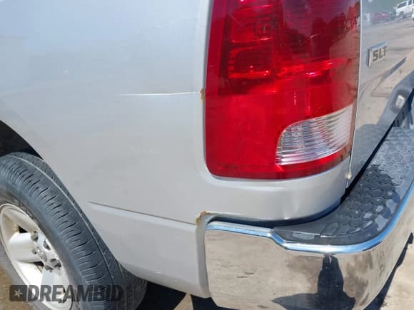 ✅ 2009 Dodge 1500 SLT • VIN: 1D3HB18P29S802384 • Lot: 42000124. Wystawiony na IAAI z przebiegiem 164 444 mil. Bezpłatny archiwum sprzedaży aukcyjnych z USA i szczegółowy raport historii pojazdu na DreamBid. Zdjęcie 20.