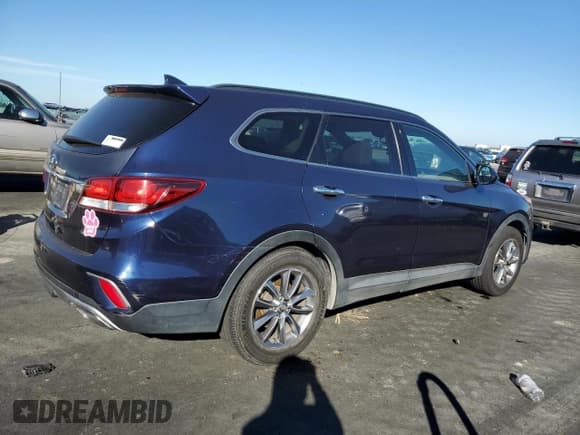 ✅ 2017 Hyundai Santa Fe SE • VIN: KM8SM4HF2HU181678 • Лот: 90695935. Опубликован ранее на Copart с пробегом 187 665 миль. Бесплатный доступ к архиву аукционных продаж из США и подробный отчёт об истории автомобиля на DreamBid. Изображение 3.