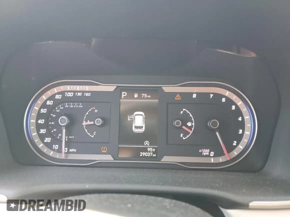 ✅ 2022 Hyundai Tucson SEL • VIN: 5NMJB3AE1NH099428 • Lot: 74963464. Wystawiony na Copart z przebiegiem 29 037 mil. Bezpłatny archiwum sprzedaży aukcyjnych z USA i szczegółowy raport historii pojazdu na DreamBid. Zdjęcie 9.