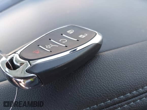 2021 Chevrolet Blazer LT with VIN 3GNKBCRS6MS551046, listed as a IAAI auction lot 43172040 with 27,303 mi miles and . Bid and sale history available at DreamBid. Image 11.