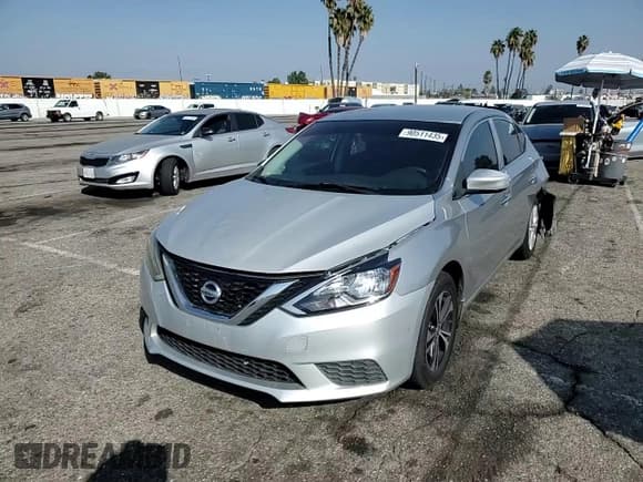 ✅ 2017 Nissan Sentra SV • VIN: 3N1AB7AP5HY271966 • Lot: 90511435. Wystawiony na Copart z przebiegiem 120 158 mil. Bezpłatny archiwum sprzedaży aukcyjnych z USA i szczegółowy raport historii pojazdu na DreamBid. Zdjęcie 13.
