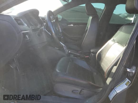 ✅ 2015 Volkswagen Jetta GLI SE • VIN: 3VW4T7AJ9FM268668 • Lot: 92908605. Listed on Copart with 221,641 mi. Free auction sales archive from the USA and detailed vehicle history report at DreamBid. Image 7.