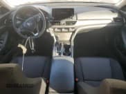 ✅ 2018 Honda Accord LX • VIN: 1HGCV1F15JA055190 • Lot: 82544315. Listed on Copart with 95,916 mi. Free auction sales archive from the USA and detailed vehicle history report at DreamBid. Image 8.